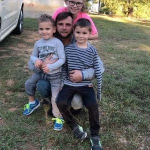 Meet your Posher, Charles